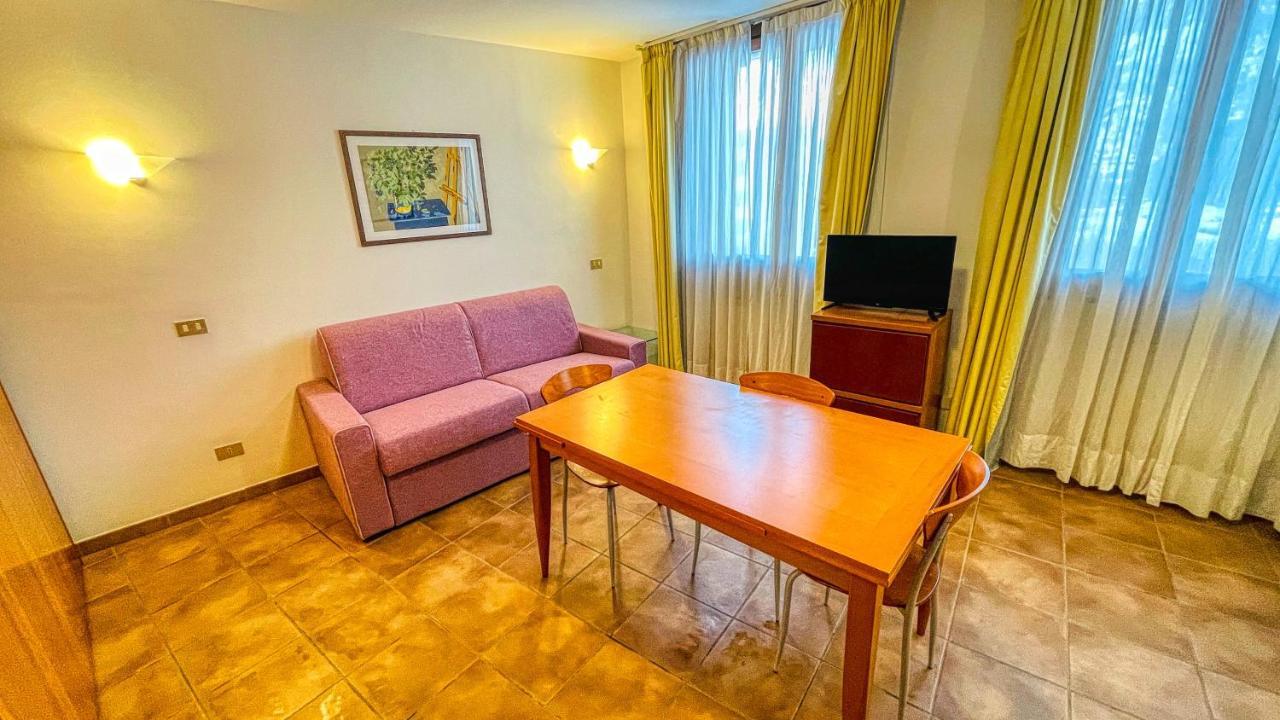 Appartamento Smith Erbaluce - Affitti Brevi Italia Бардонечия Екстериор снимка